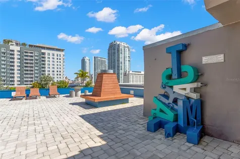 470 3rd Street S St Petersburg FL 33701