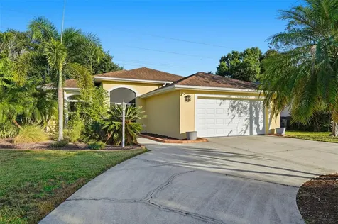 4905 72nd Court E Bradenton FL 34203