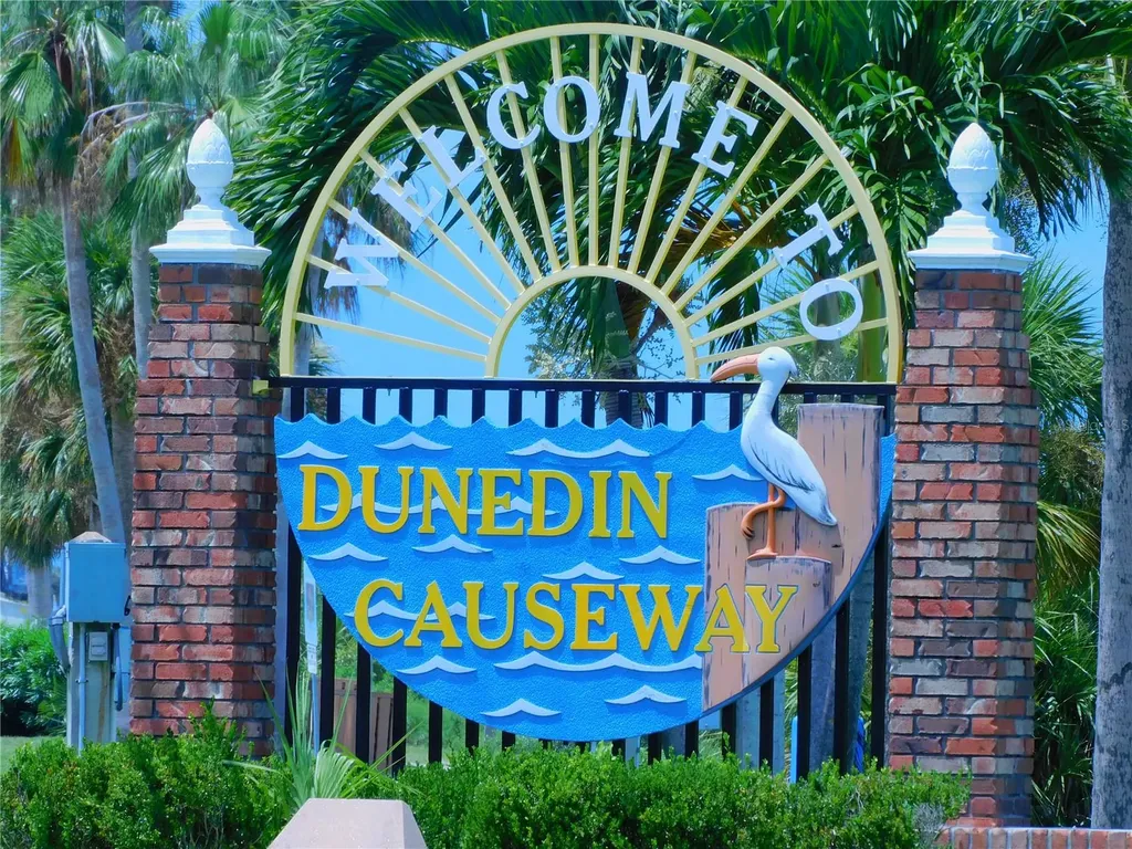 9 Haig Place Dunedin FL 34698