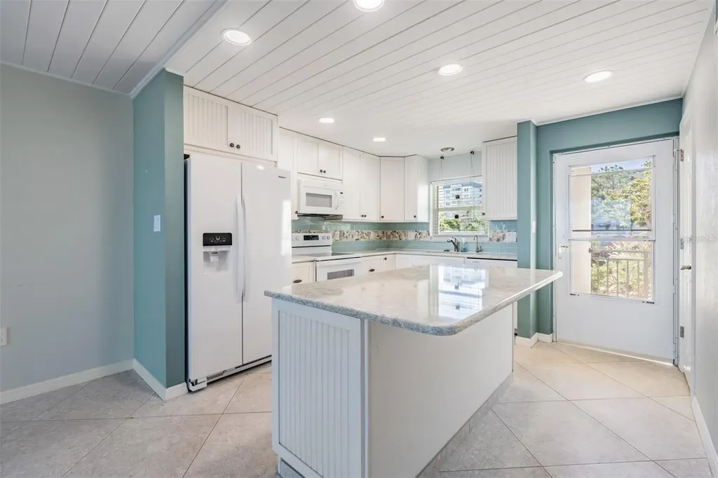 9 Haig Place Dunedin FL 34698