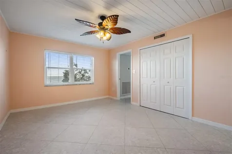 9 Haig Place Dunedin FL 34698