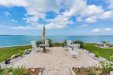 9 Haig Place Dunedin FL 34698
