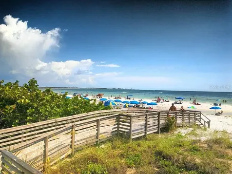 9 Haig Place Dunedin FL 34698