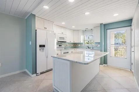9 Haig Place Dunedin FL 34698