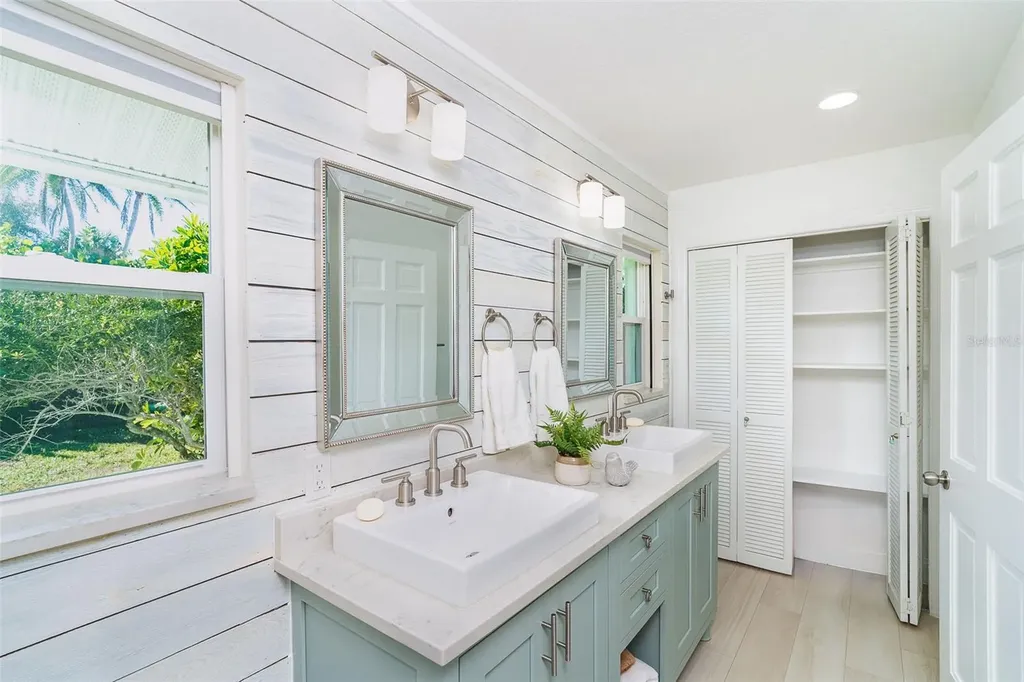 13045 Via Cassia Placida FL 33946
