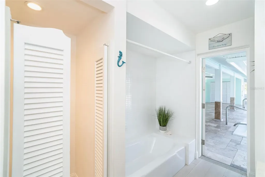 13045 Via Cassia Placida FL 33946