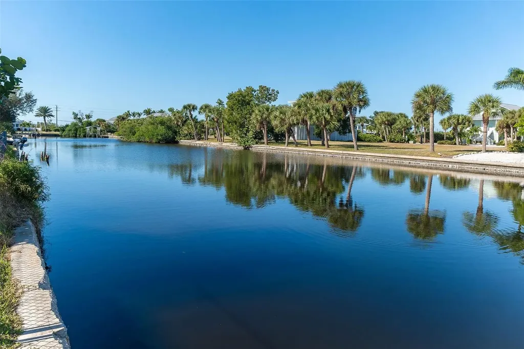 13045 Via Cassia Placida FL 33946