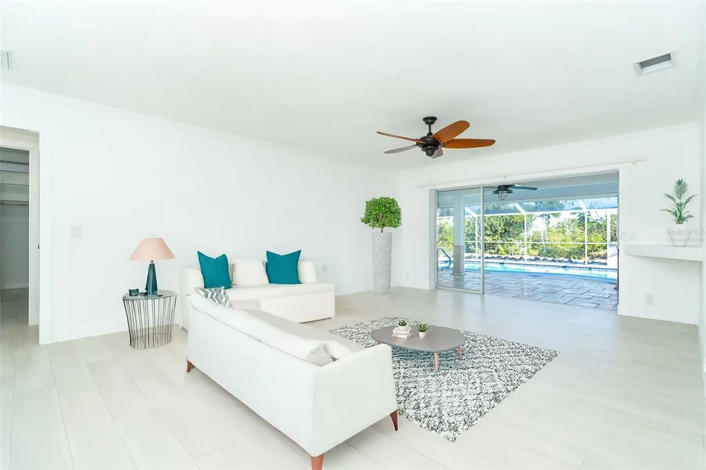 13045 Via Cassia Placida FL 33946