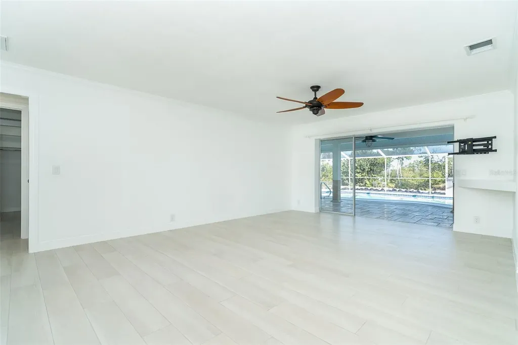 13045 Via Cassia Placida FL 33946