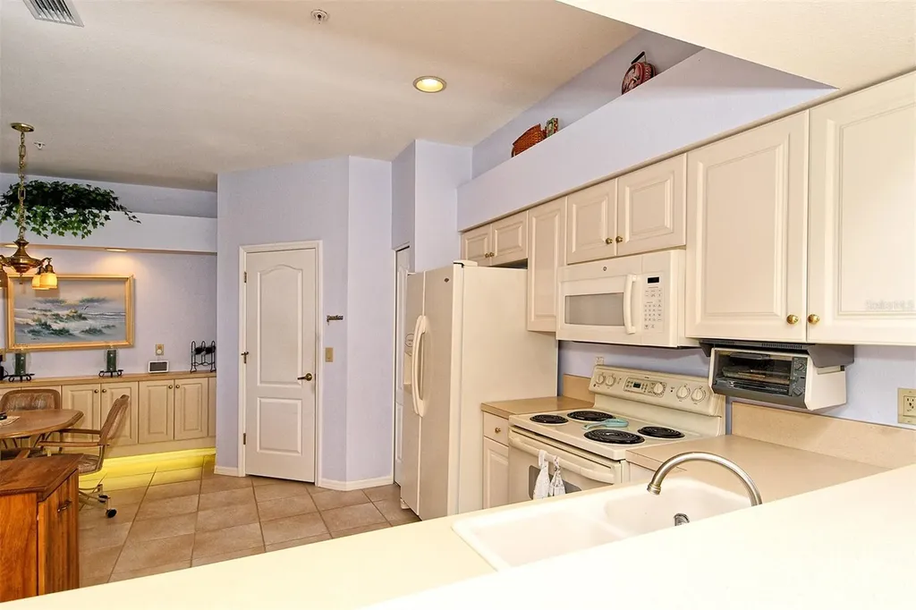 5124 Mahogany Run Avenue Sarasota FL 34241
