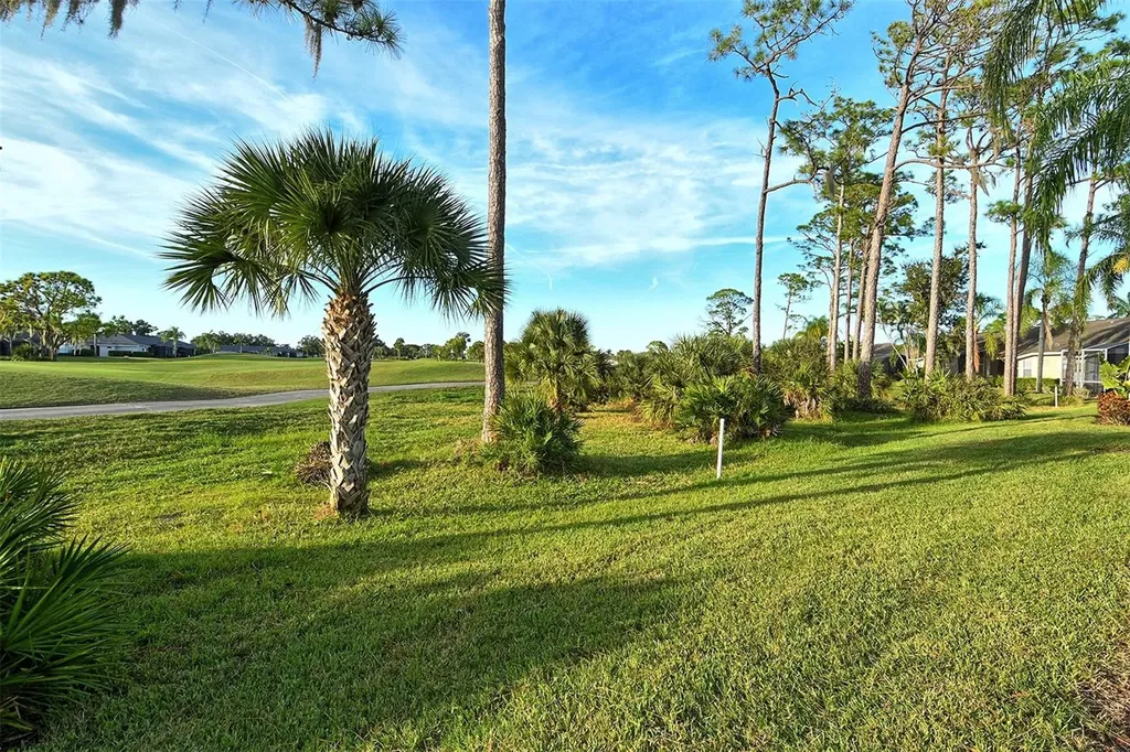 5124 Mahogany Run Avenue Sarasota FL 34241