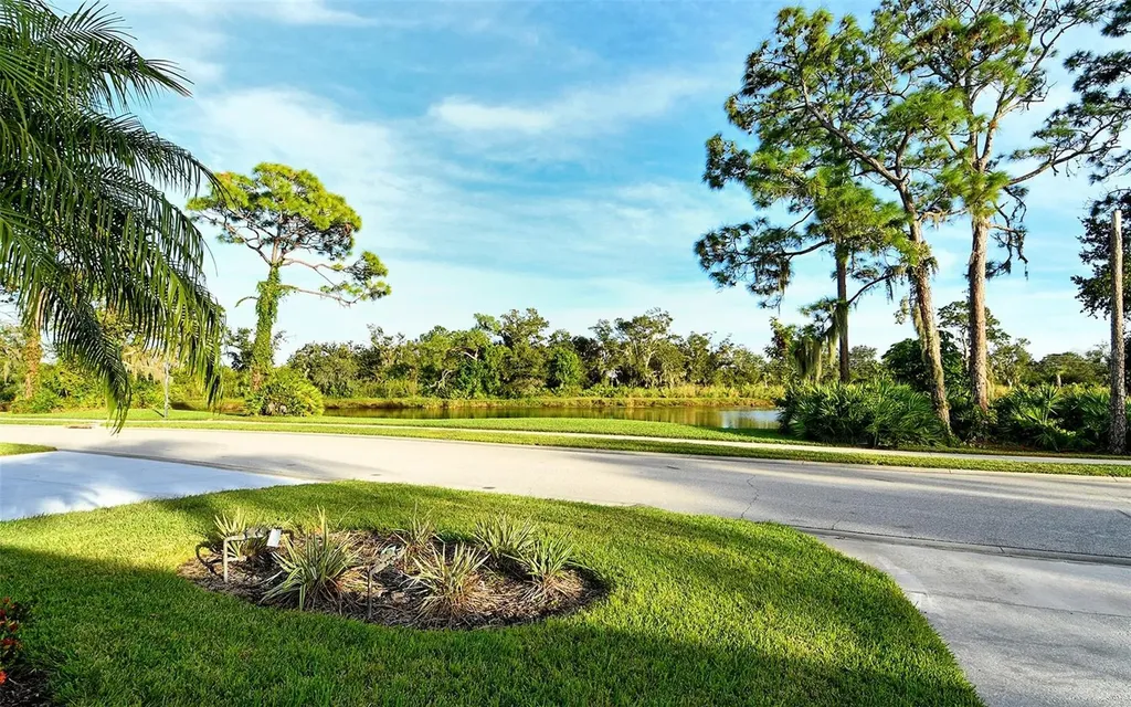 5124 Mahogany Run Avenue Sarasota FL 34241