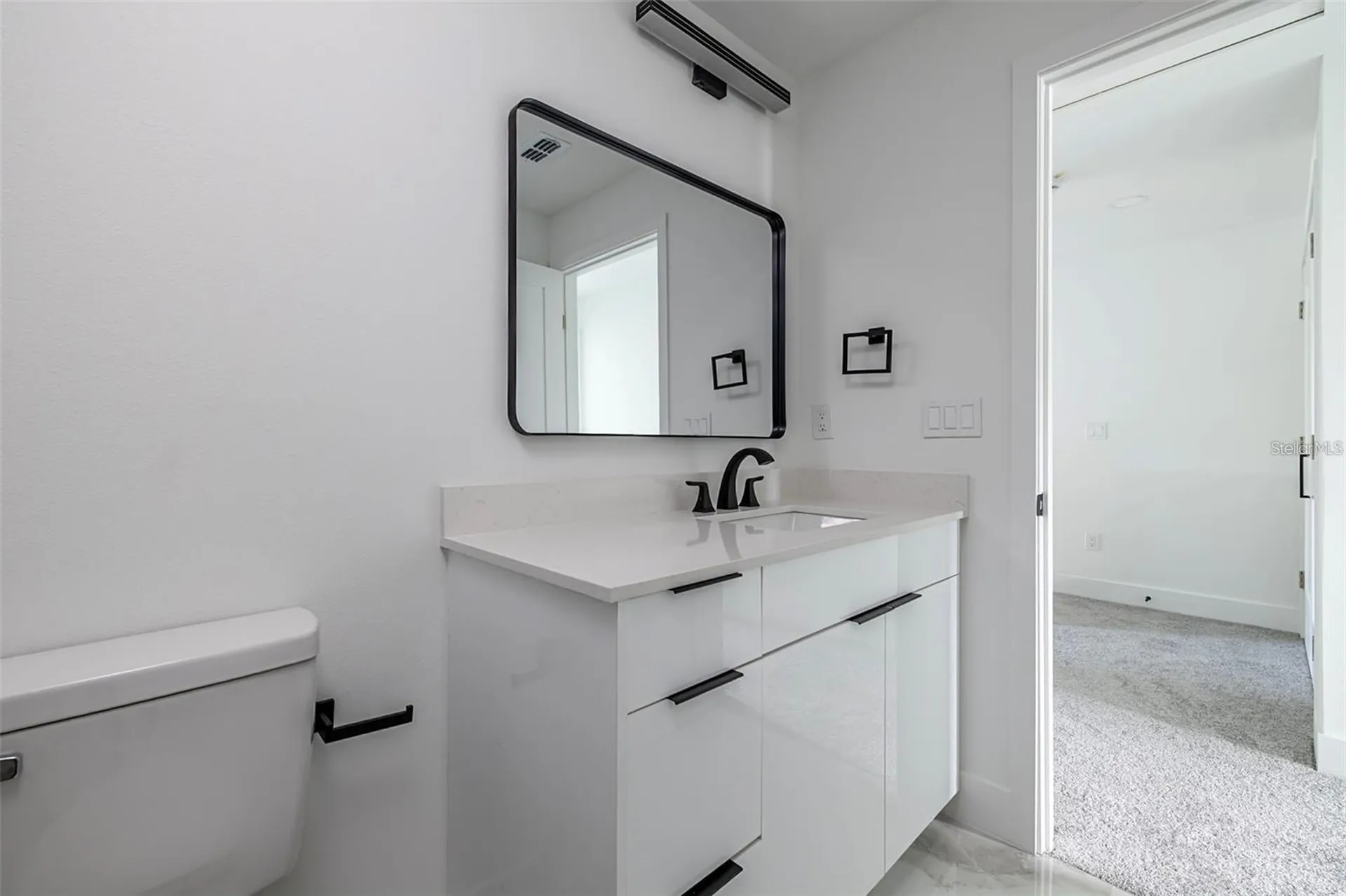 2057 Barroso Davenport FL 33837
