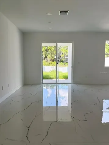 2057 Barroso Davenport FL 33837