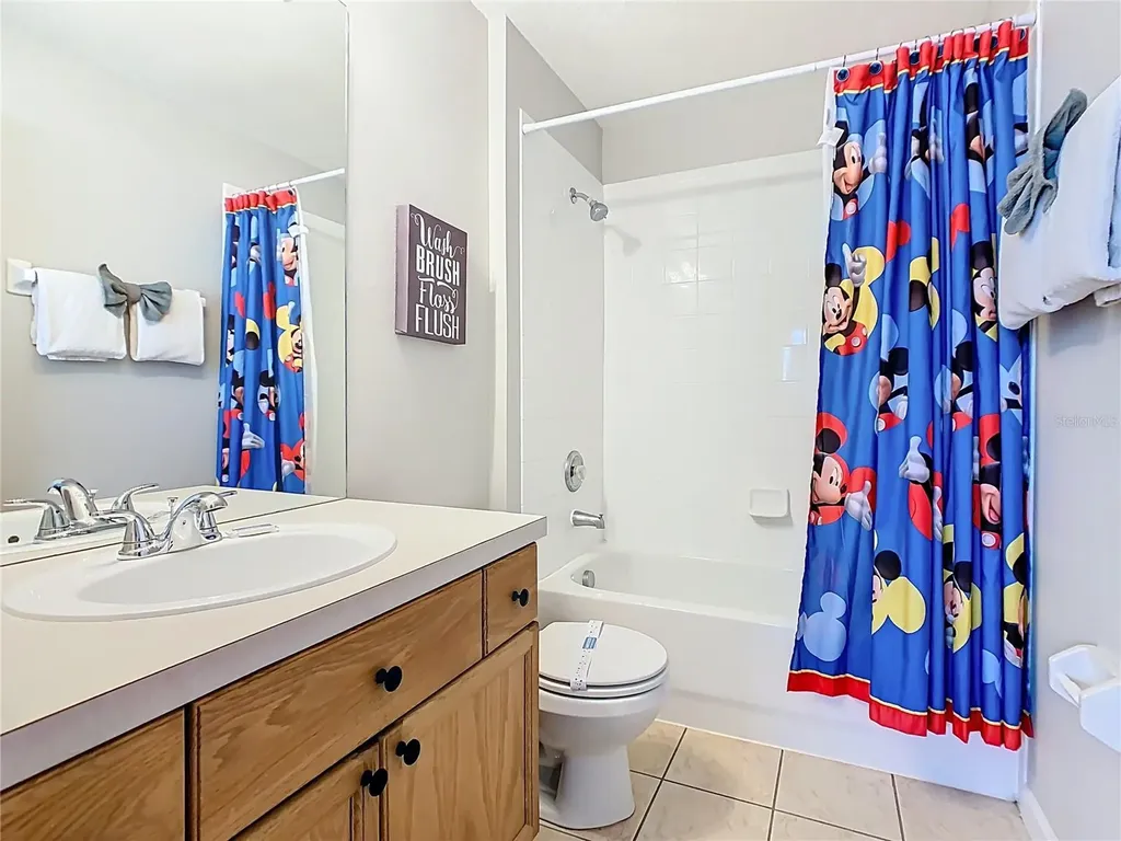 2333 Silver Palm Drive Kissimmee FL 34747