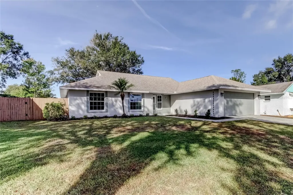 5005 Pennsbury Drive Tampa FL 33624
