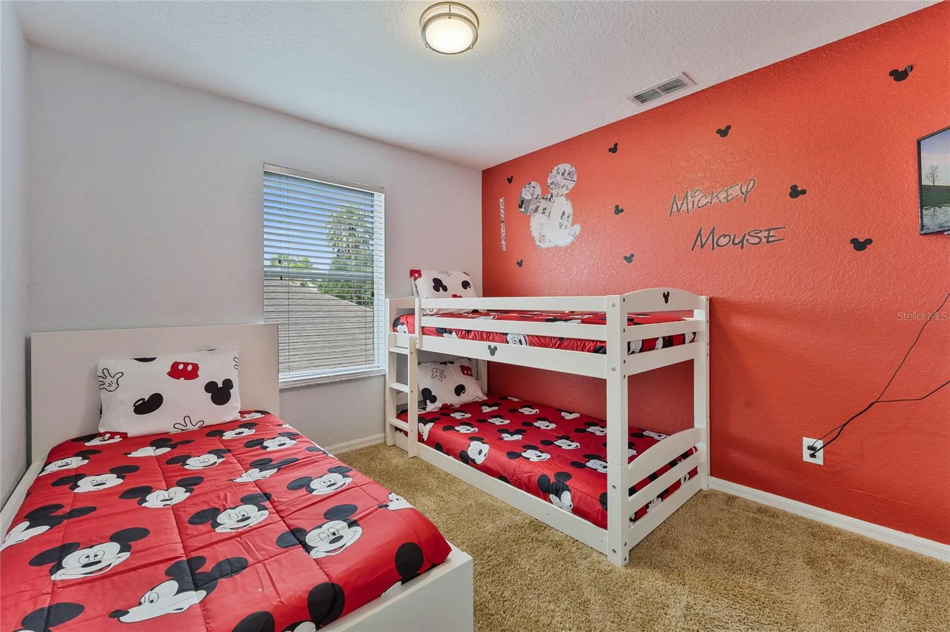 606 Birkdale Street Davenport FL 33837