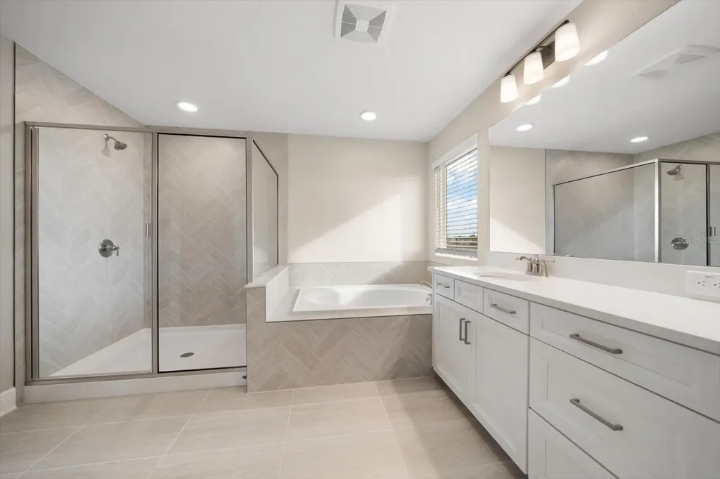 5707 Maydale Avenue Wesley Chapel FL 33545