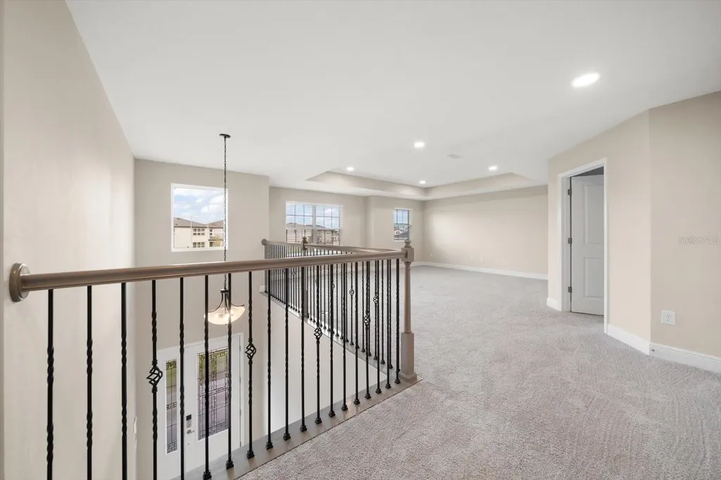 5707 Maydale Avenue Wesley Chapel FL 33545