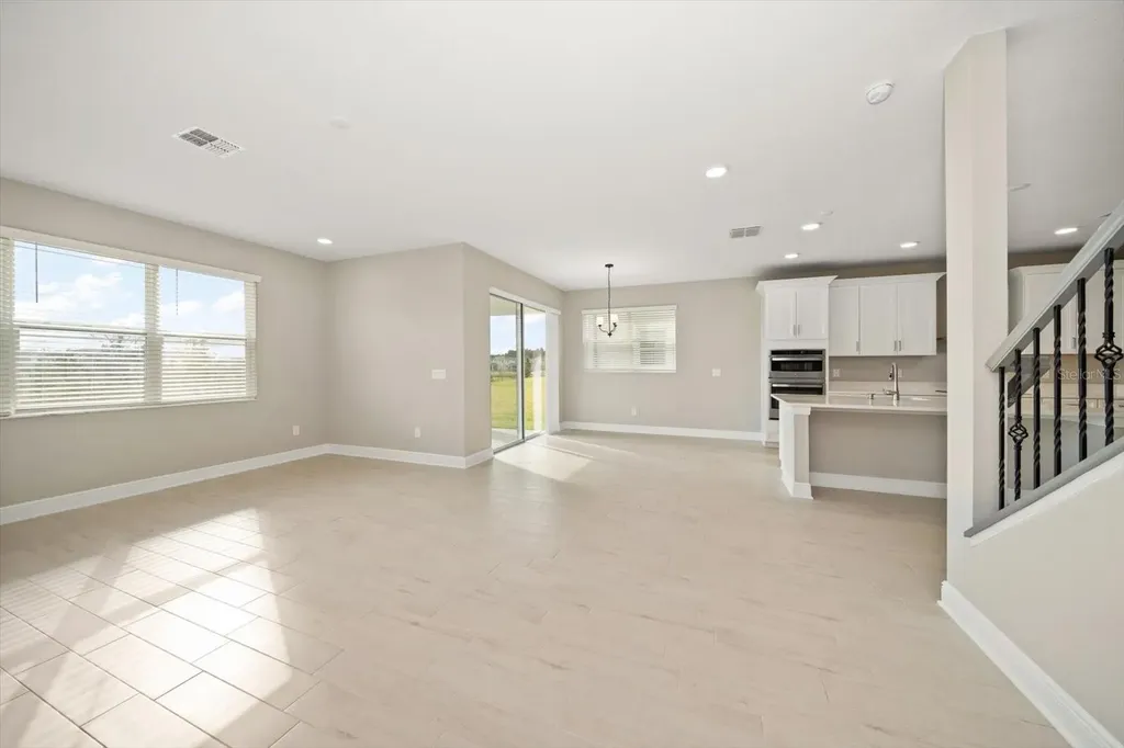 5707 Maydale Avenue Wesley Chapel FL 33545