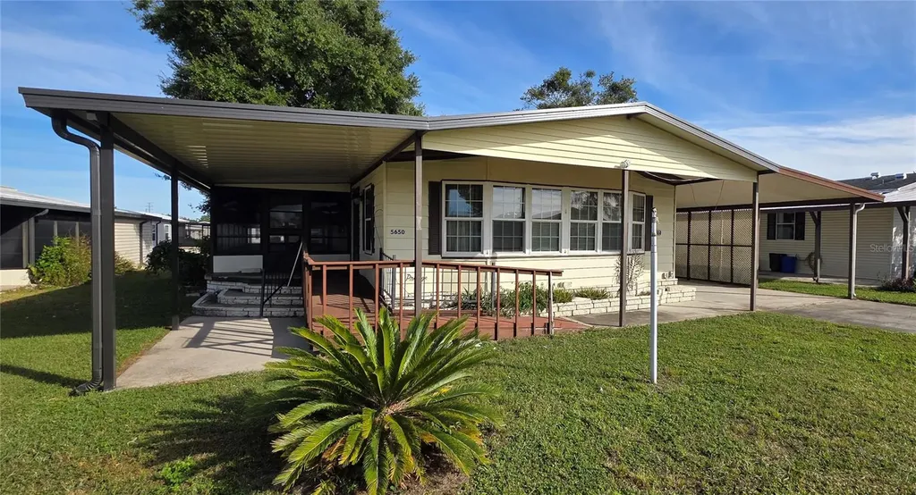 5650 Benton Street Zephyrhills FL 33542