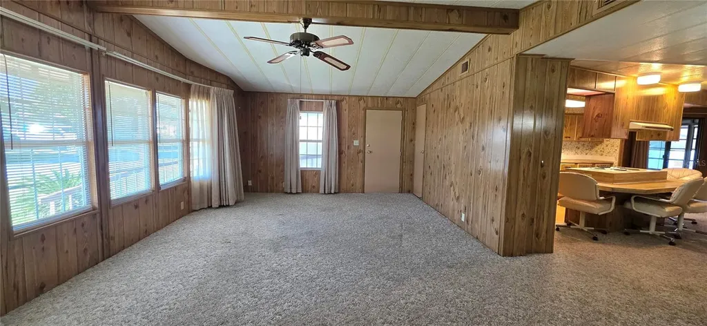 5650 Benton Street Zephyrhills FL 33542