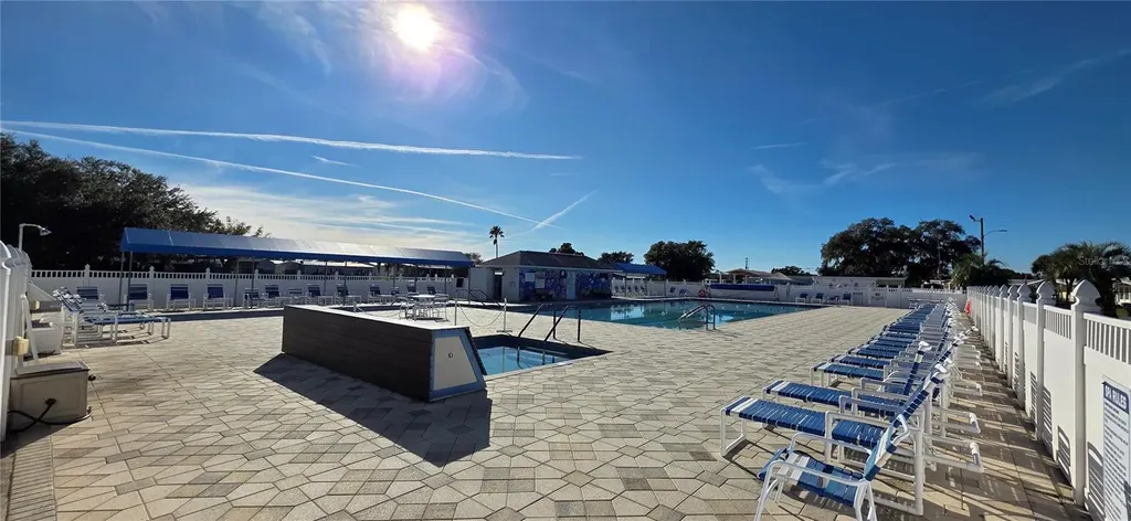 5650 Benton Street Zephyrhills FL 33542