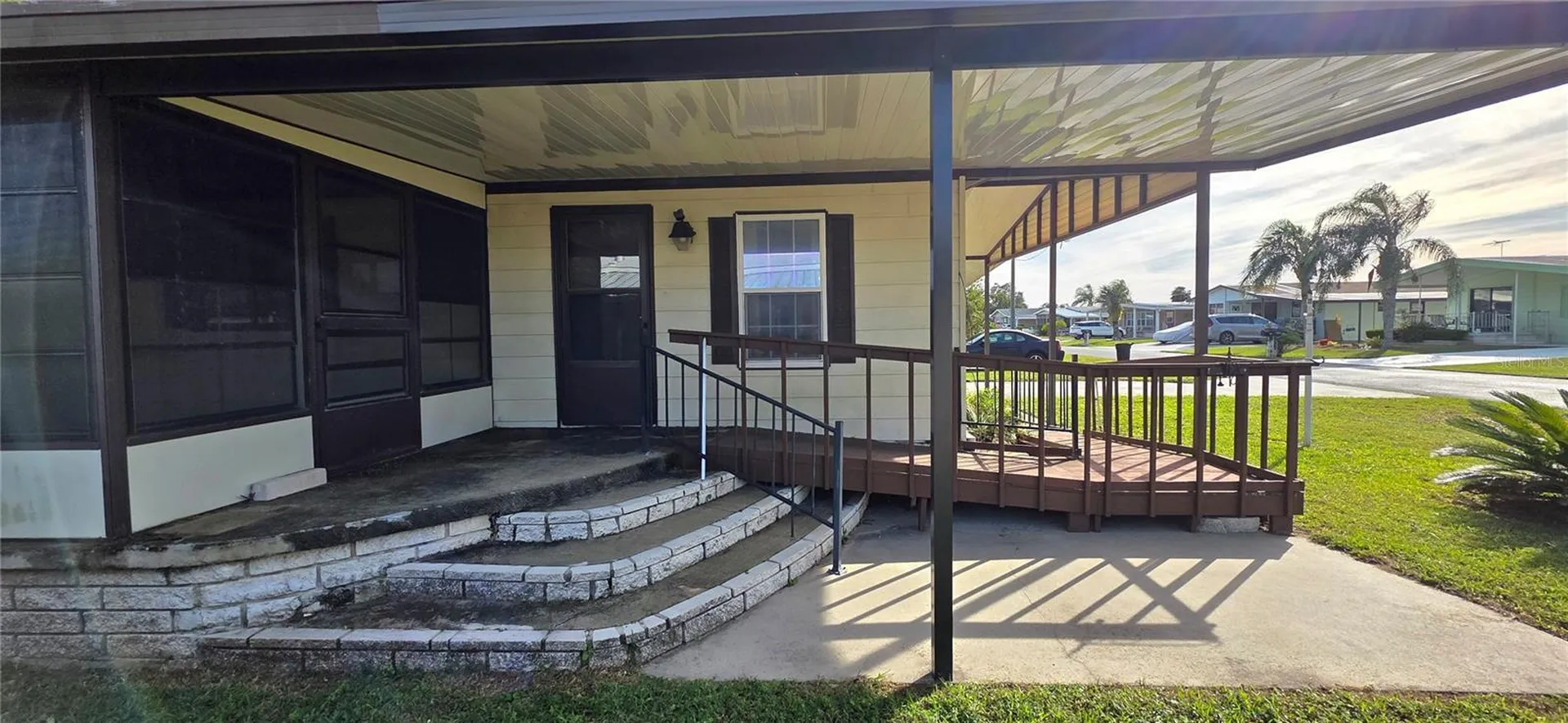 5650 Benton Street Zephyrhills FL 33542