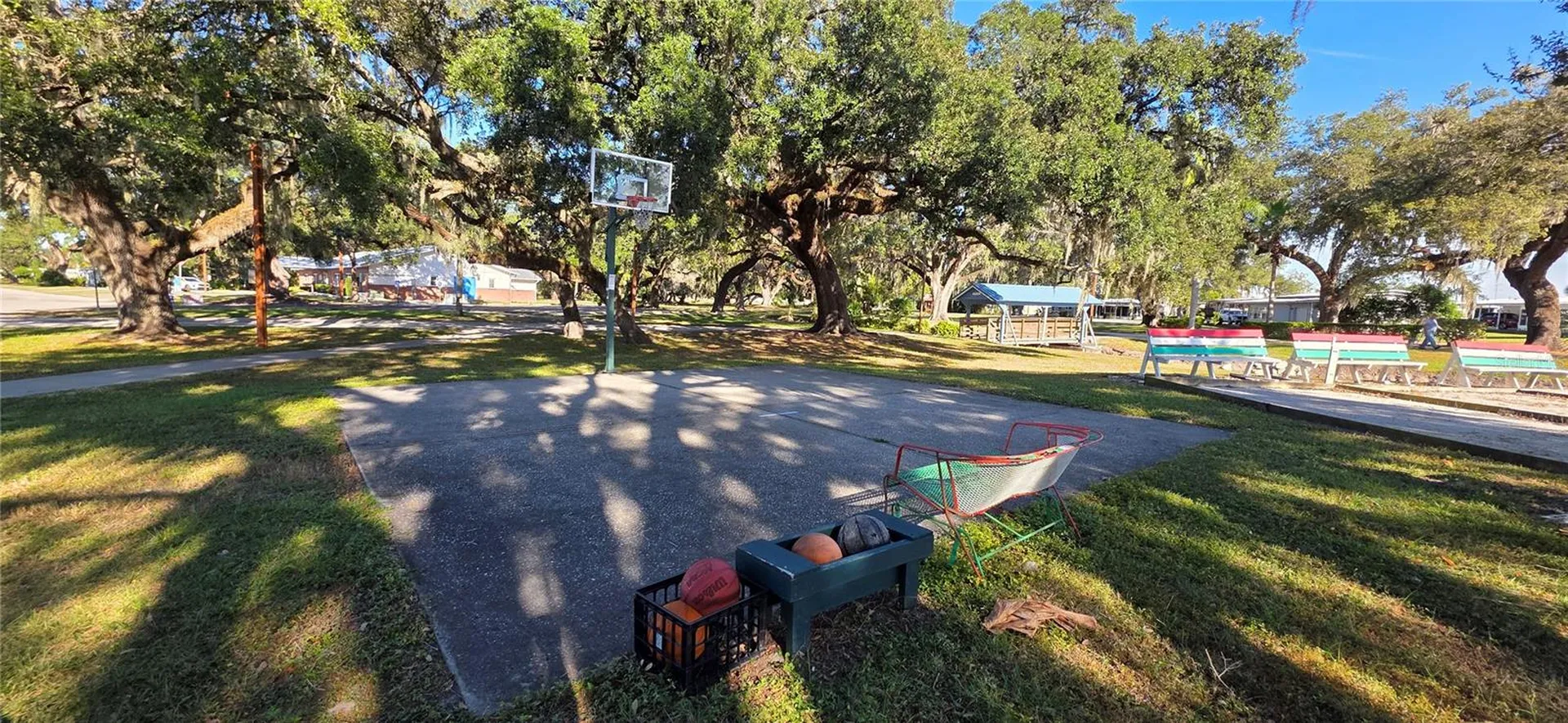 5650 Benton Street Zephyrhills FL 33542