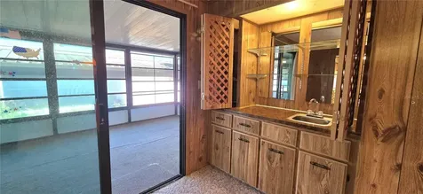 5650 Benton Street Zephyrhills FL 33542