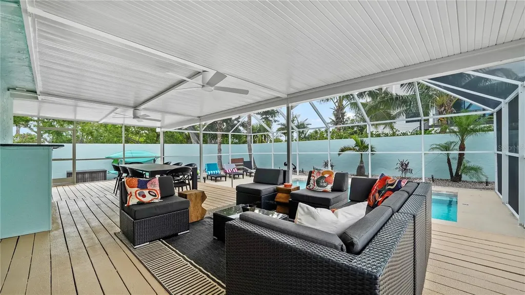 160 Harrison Drive Sarasota FL 34236