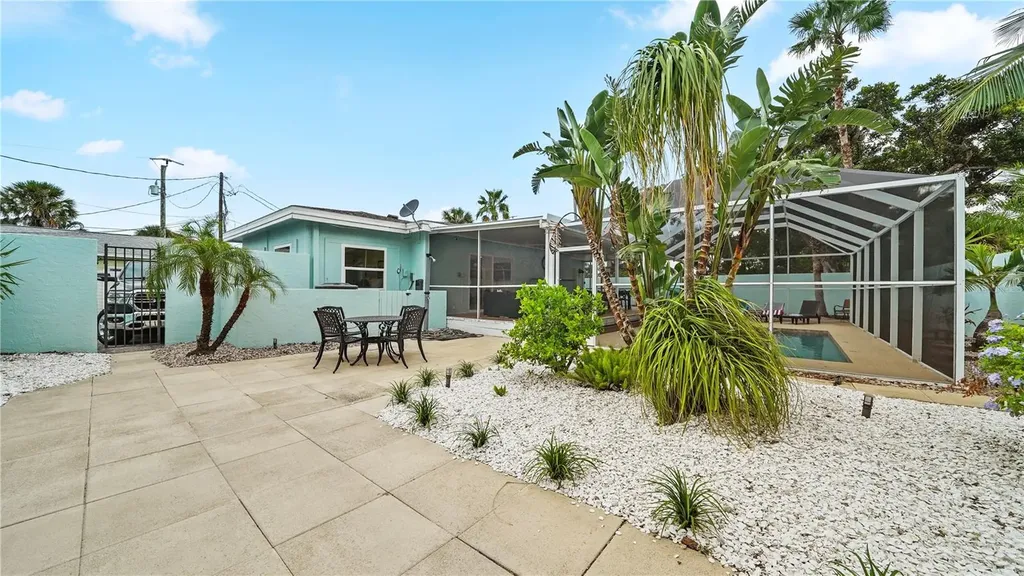 160 Harrison Drive Sarasota FL 34236