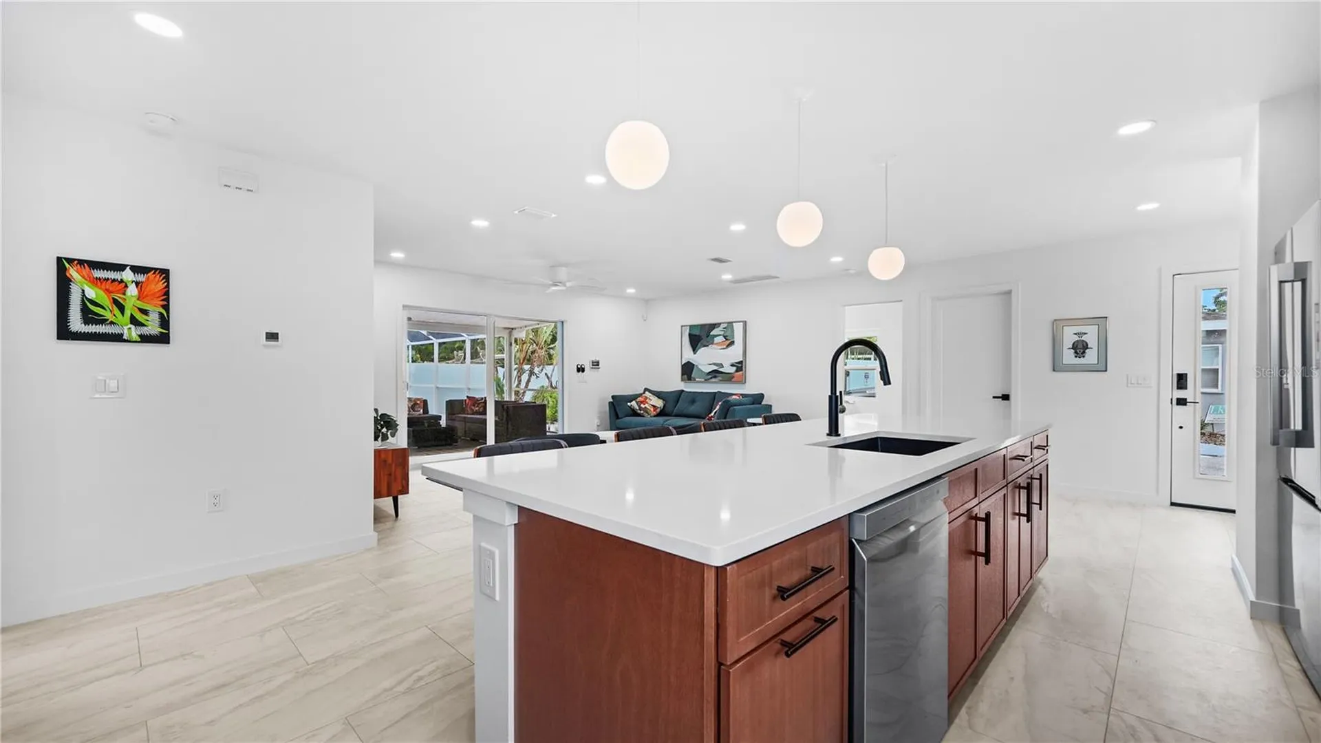 160 Harrison Drive Sarasota FL 34236