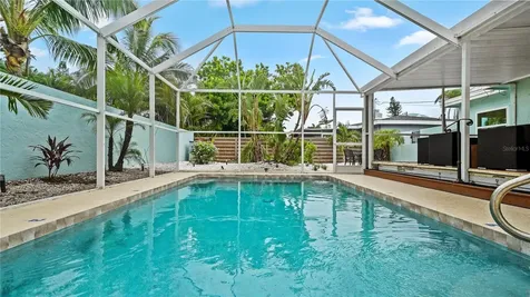 160 Harrison Drive Sarasota FL 34236