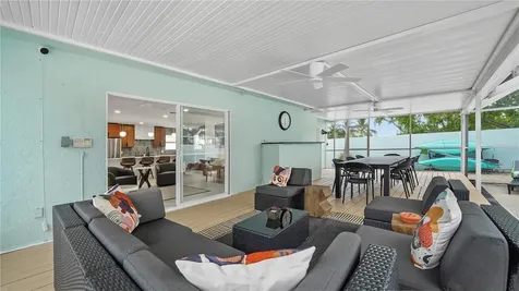 160 Harrison Drive Sarasota FL 34236