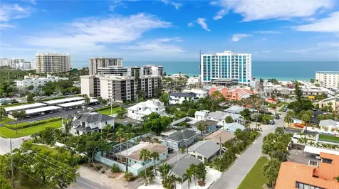 160 Harrison Drive Sarasota FL 34236