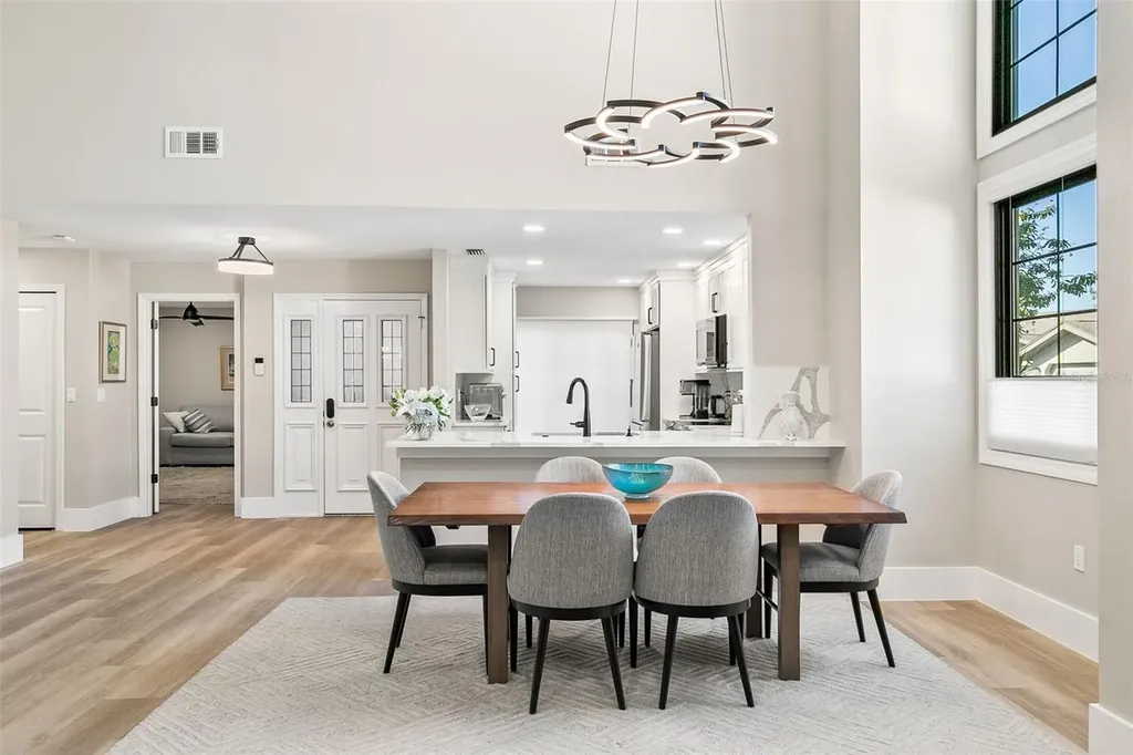 5631 Pipers Waite Sarasota FL 34235