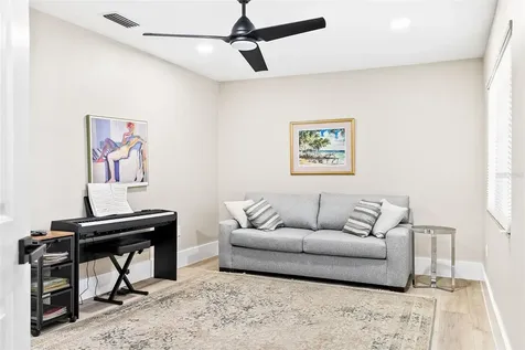 5631 Pipers Waite Sarasota FL 34235