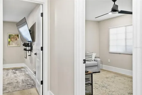 5631 Pipers Waite Sarasota FL 34235