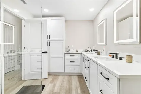 5631 Pipers Waite Sarasota FL 34235