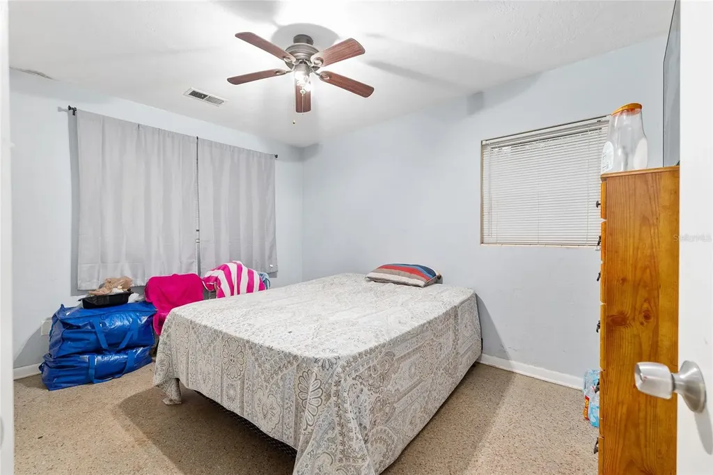 305 NW 34th Street Gainesville FL 32607