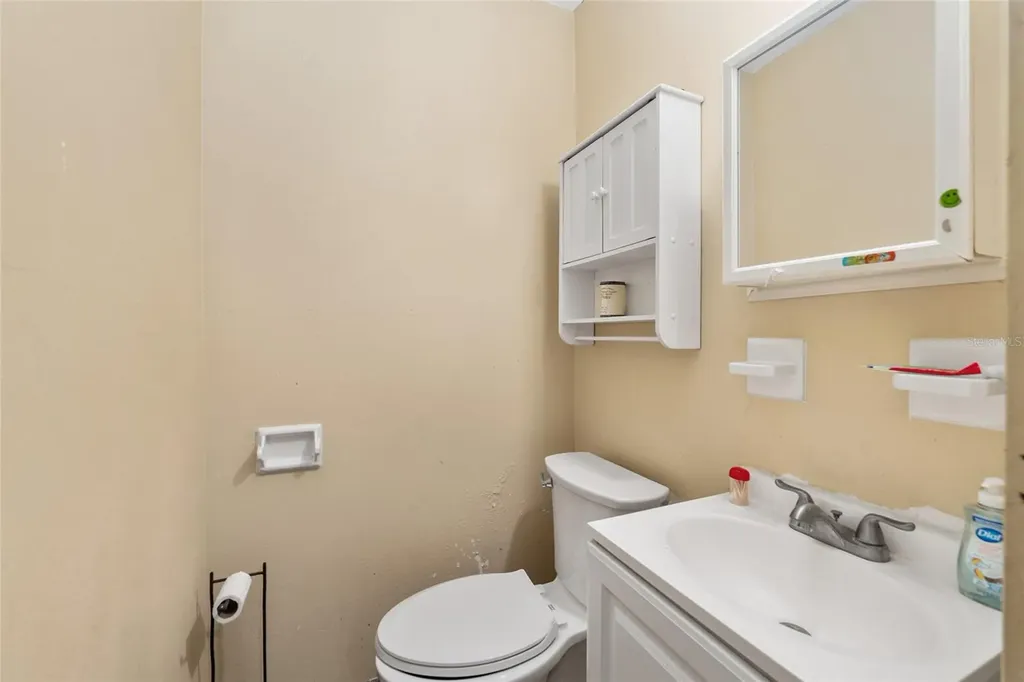 305 NW 34th Street Gainesville FL 32607