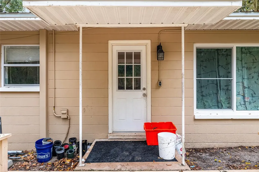 305 NW 34th Street Gainesville FL 32607