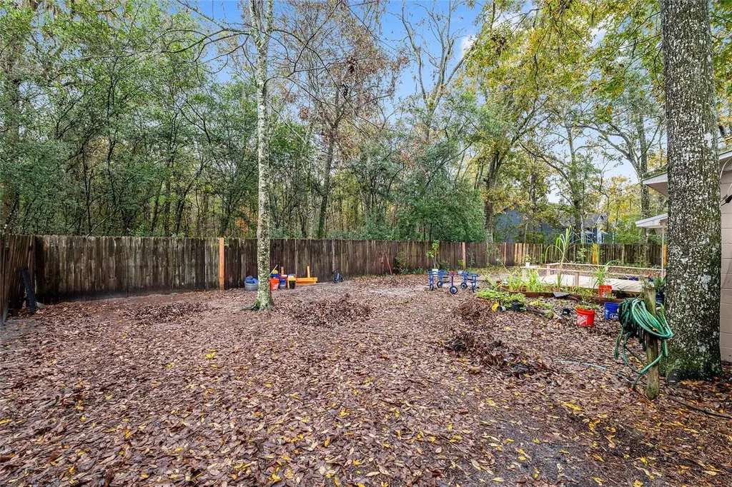 305 NW 34th Street Gainesville FL 32607