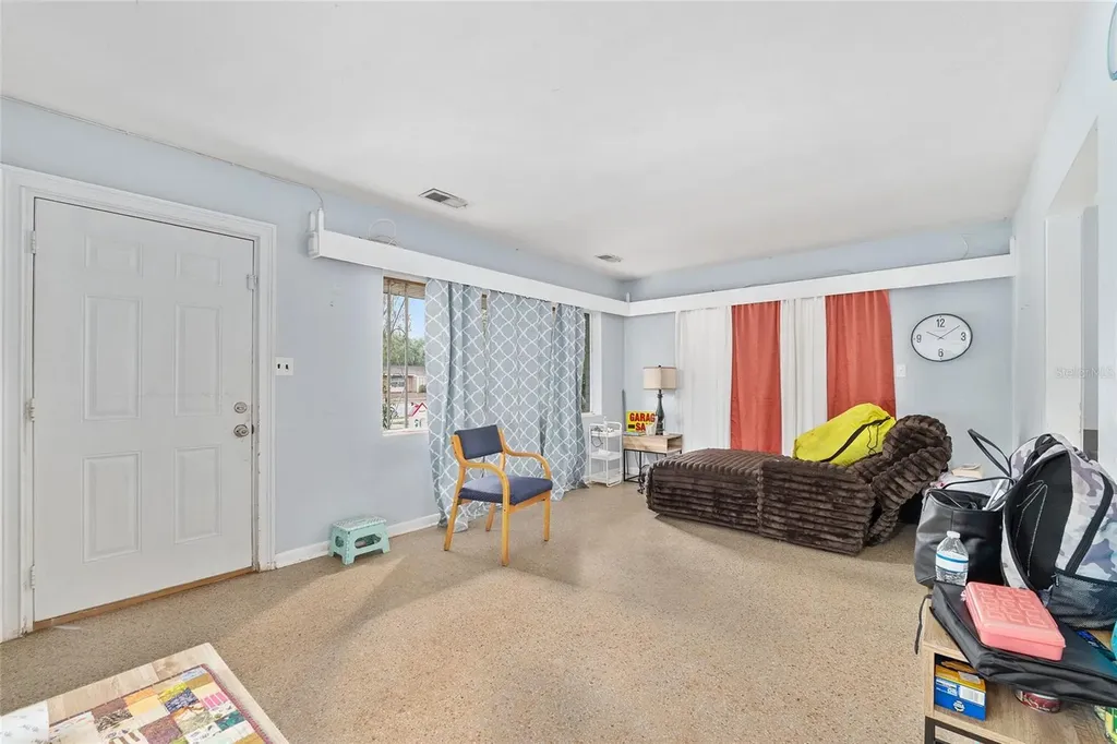 305 NW 34th Street Gainesville FL 32607