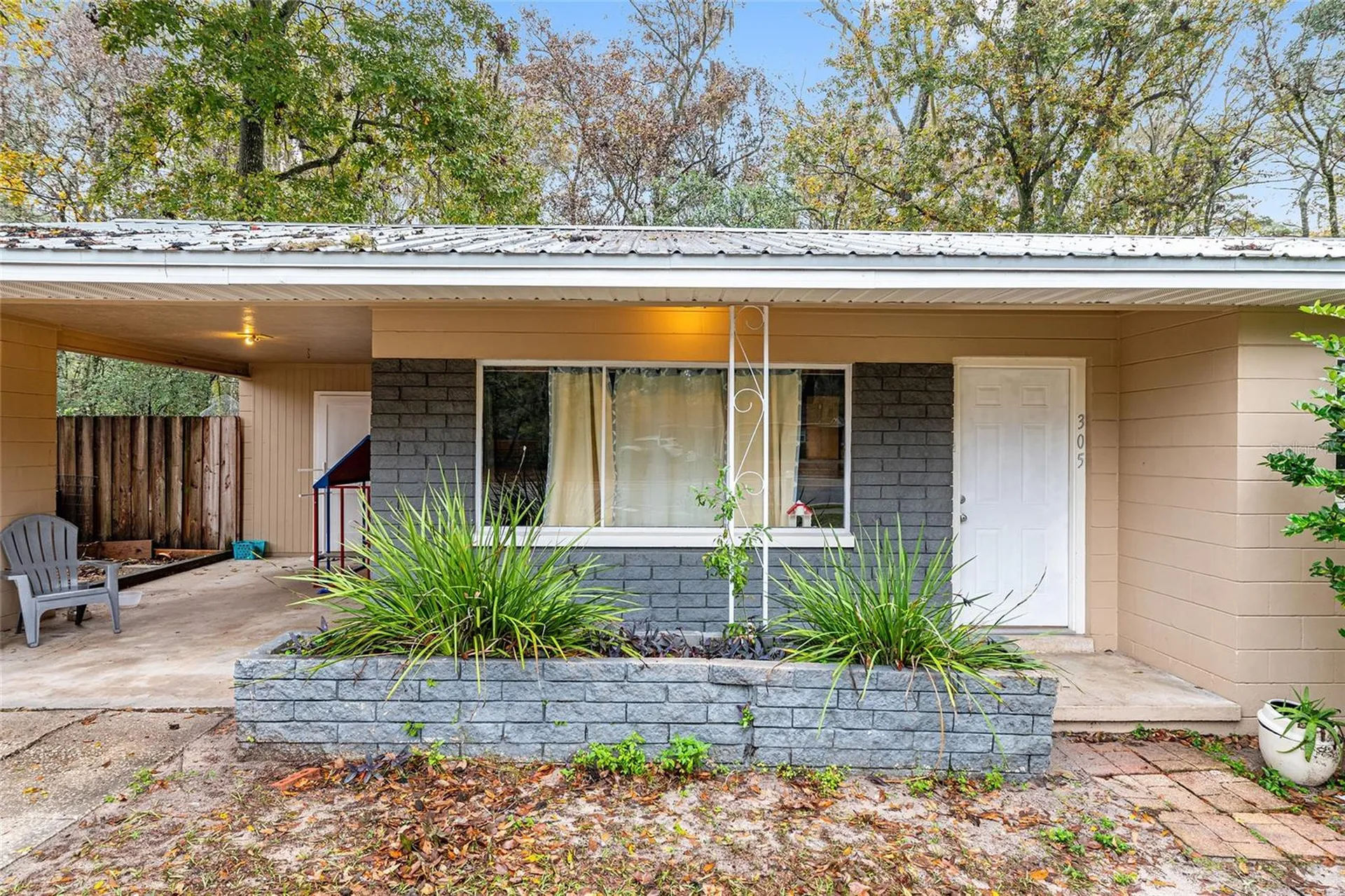 305 NW 34th Street Gainesville FL 32607