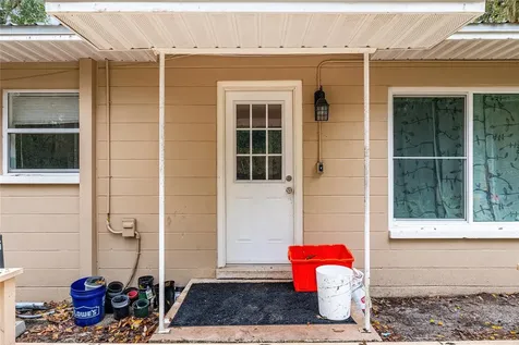 305 NW 34th Street Gainesville FL 32607