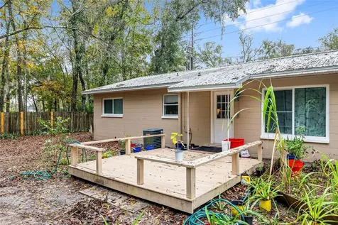 305 NW 34th Street Gainesville FL 32607