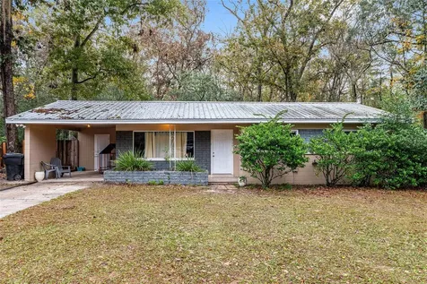 305 NW 34th Street Gainesville FL 32607