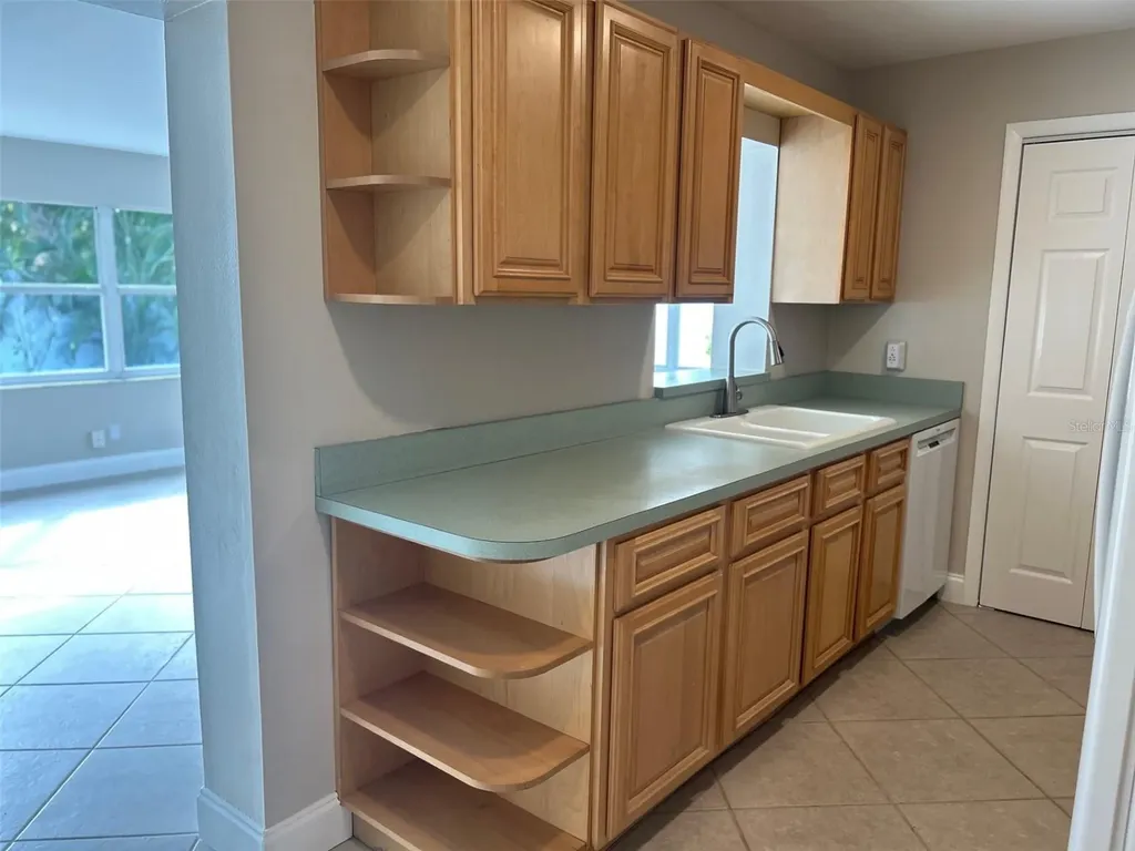 5276 101st Avenue N Pinellas Park FL 33782